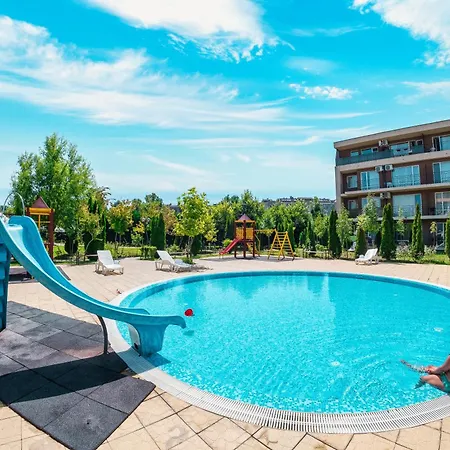 Holiday Garden Resort Apartment