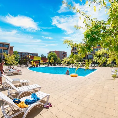 Apartment Holiday Garden Resort *