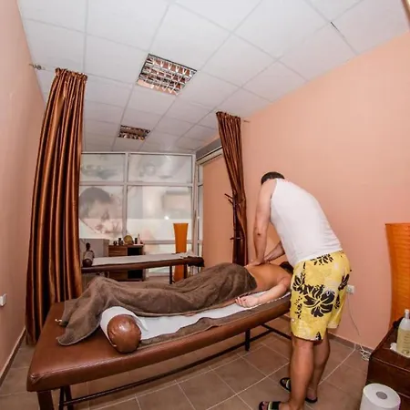 Holiday Garden Resort Sunny Beach