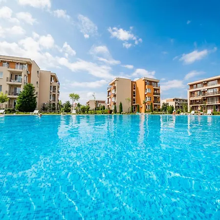 Holiday Garden Resort Apartment Sunny Beach