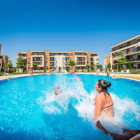 Holiday Garden Resort Apartment Sunny Beach