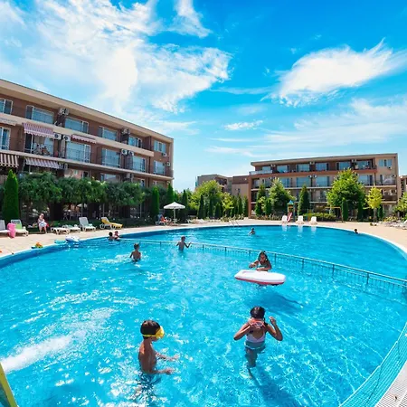 Holiday Garden Resort